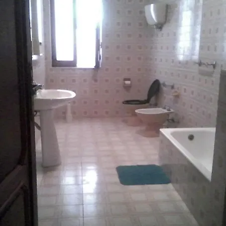 Apartment Center